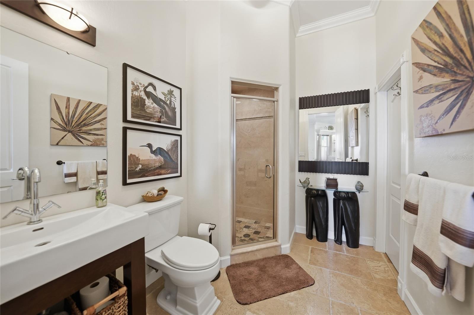 Image 17 of 70 For 8635 Riverside Drive