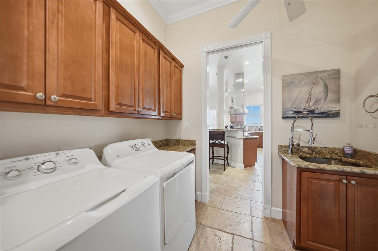 Image 36 of 70 For 8635 Riverside Drive