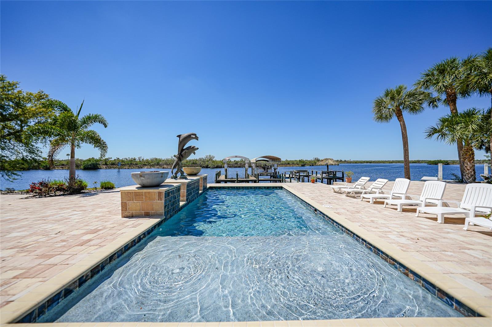 Image 50 of 70 For 8635 Riverside Drive