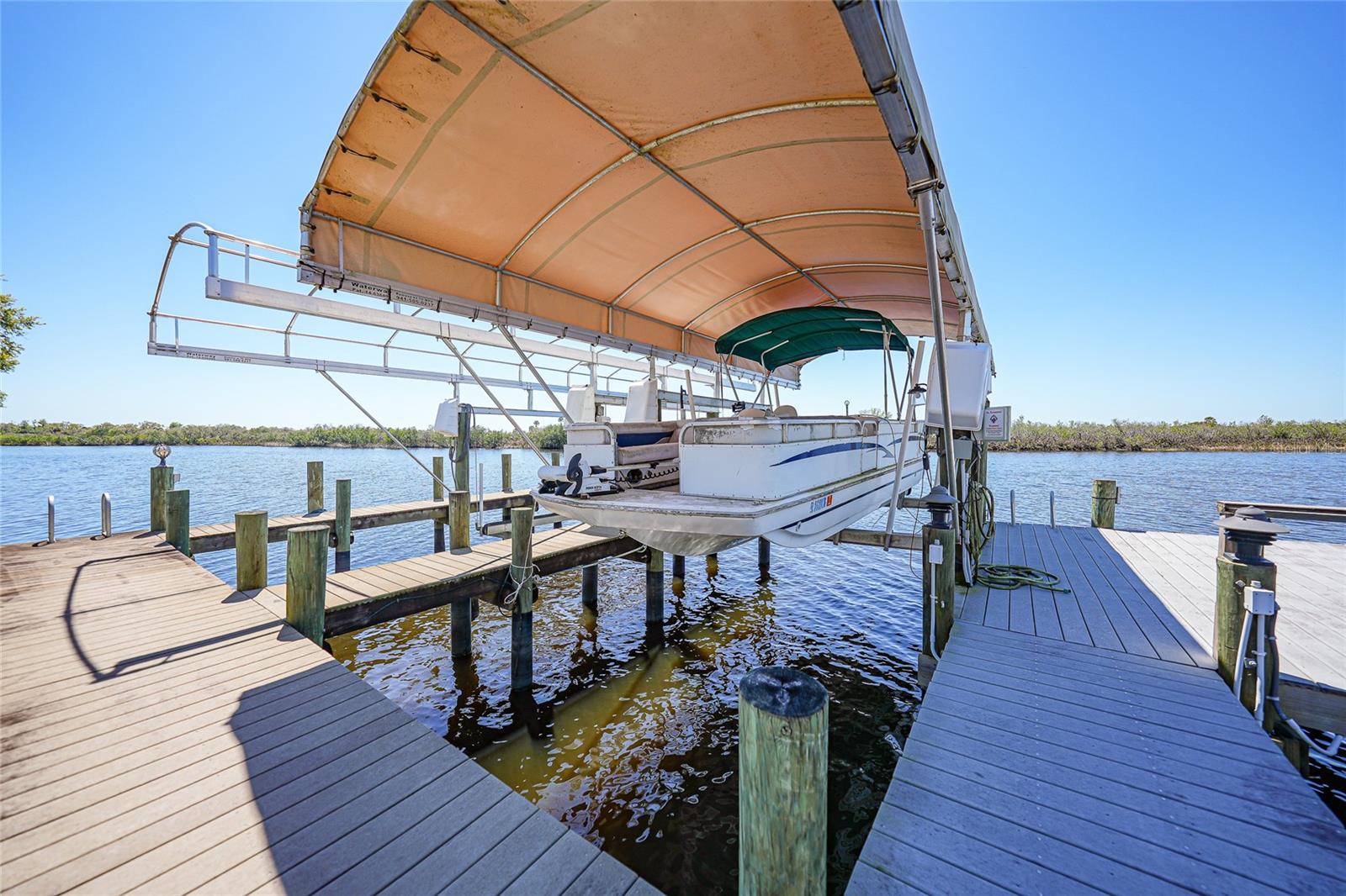 Image 55 of 70 For 8635 Riverside Drive