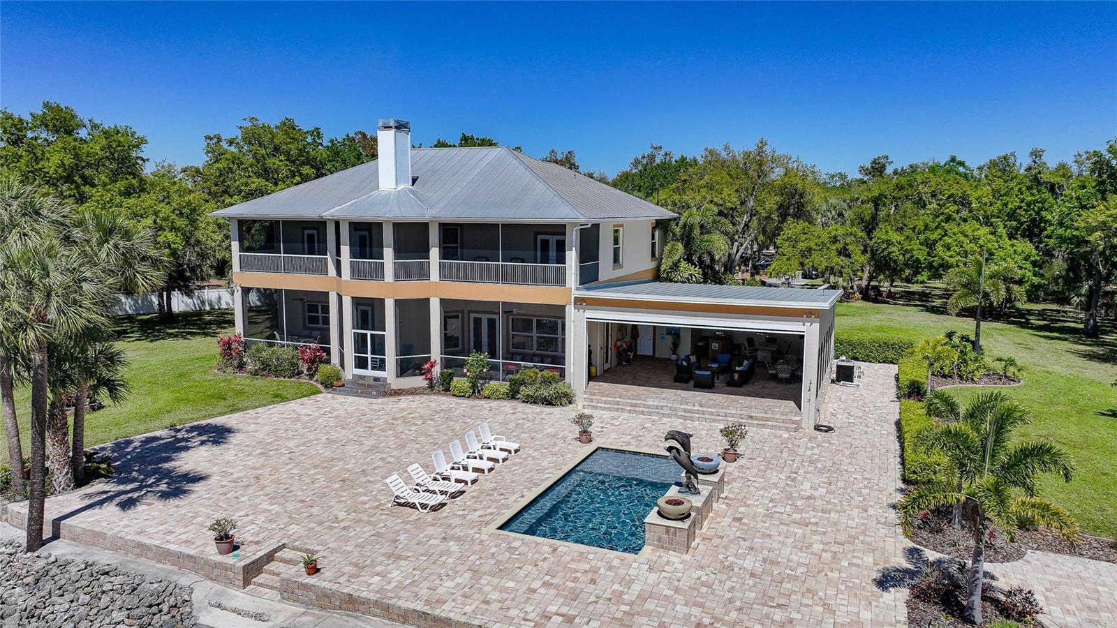 Image 62 of 70 For 8635 Riverside Drive