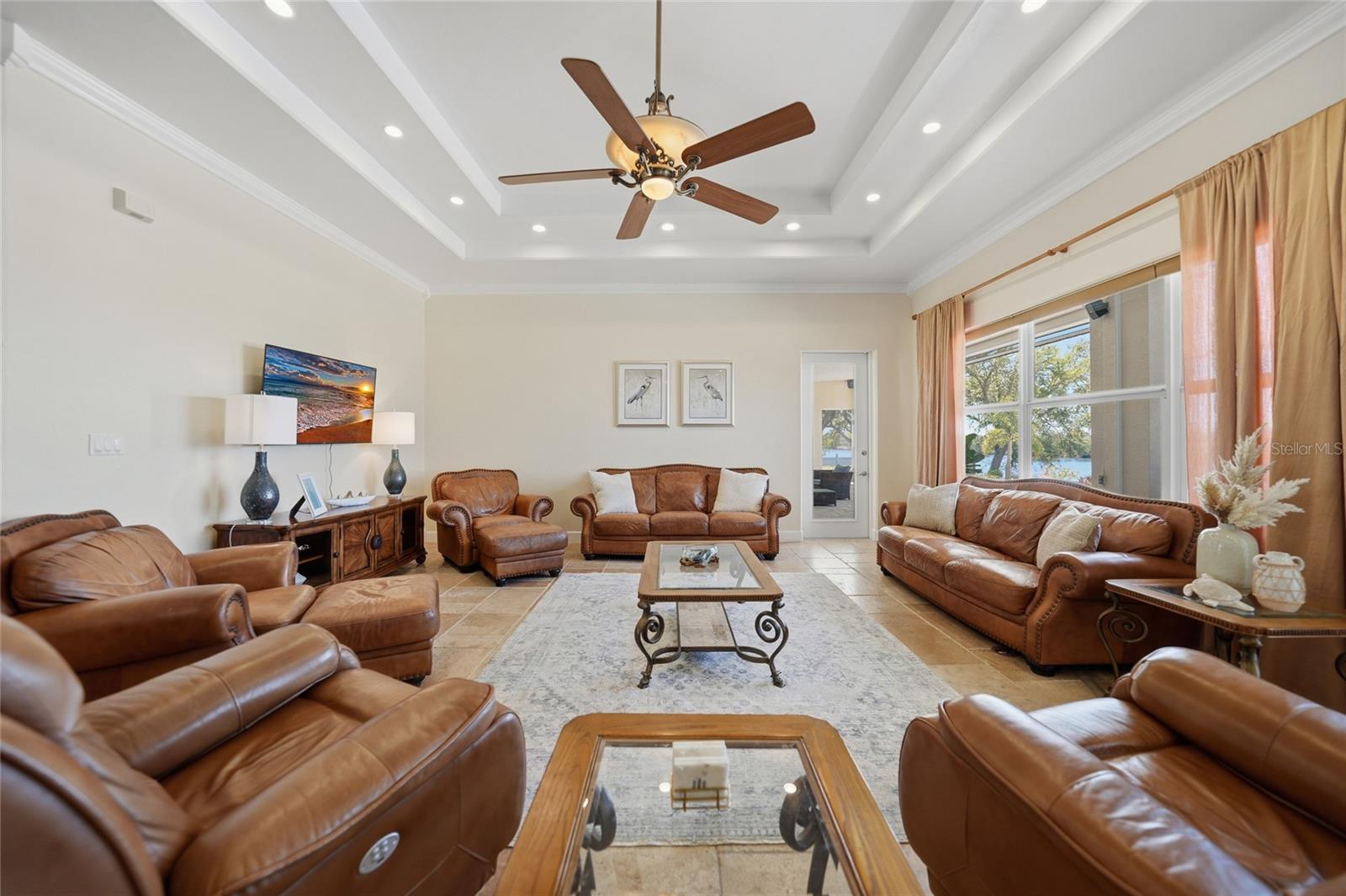 Image 8 of 70 For 8635 Riverside Drive