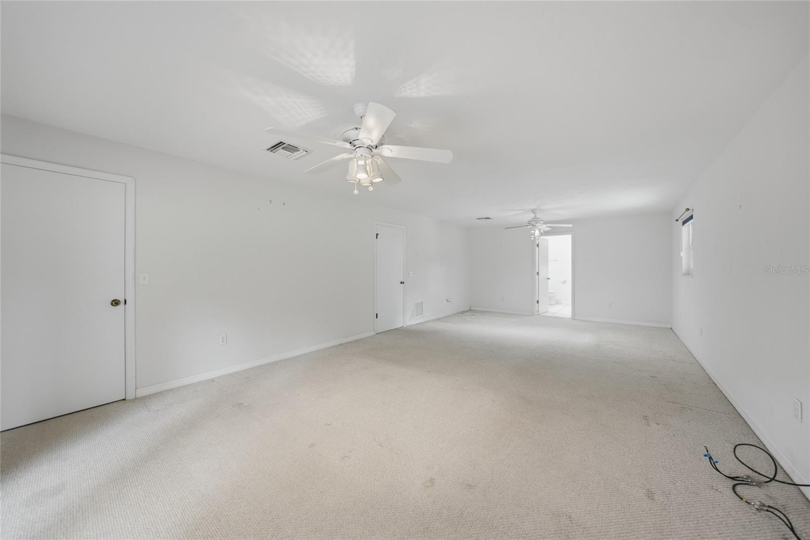 Image 21 of 61 For 5205 Carlton Avenue