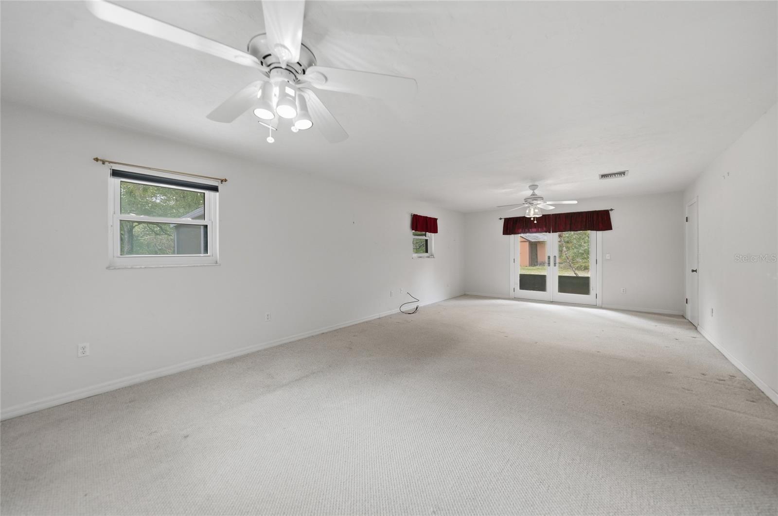 Image 23 of 61 For 5205 Carlton Avenue