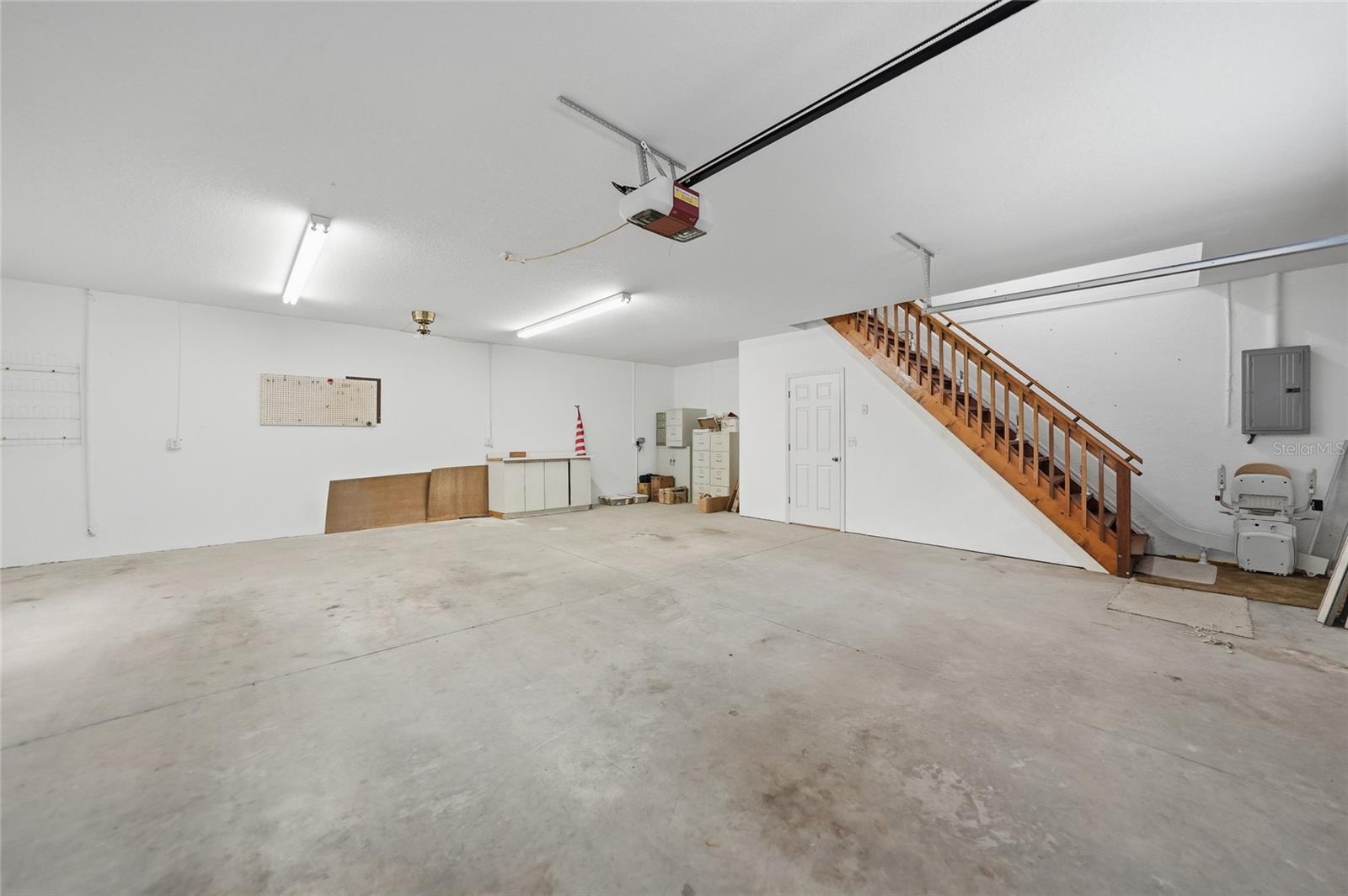 Image 29 of 61 For 5205 Carlton Avenue