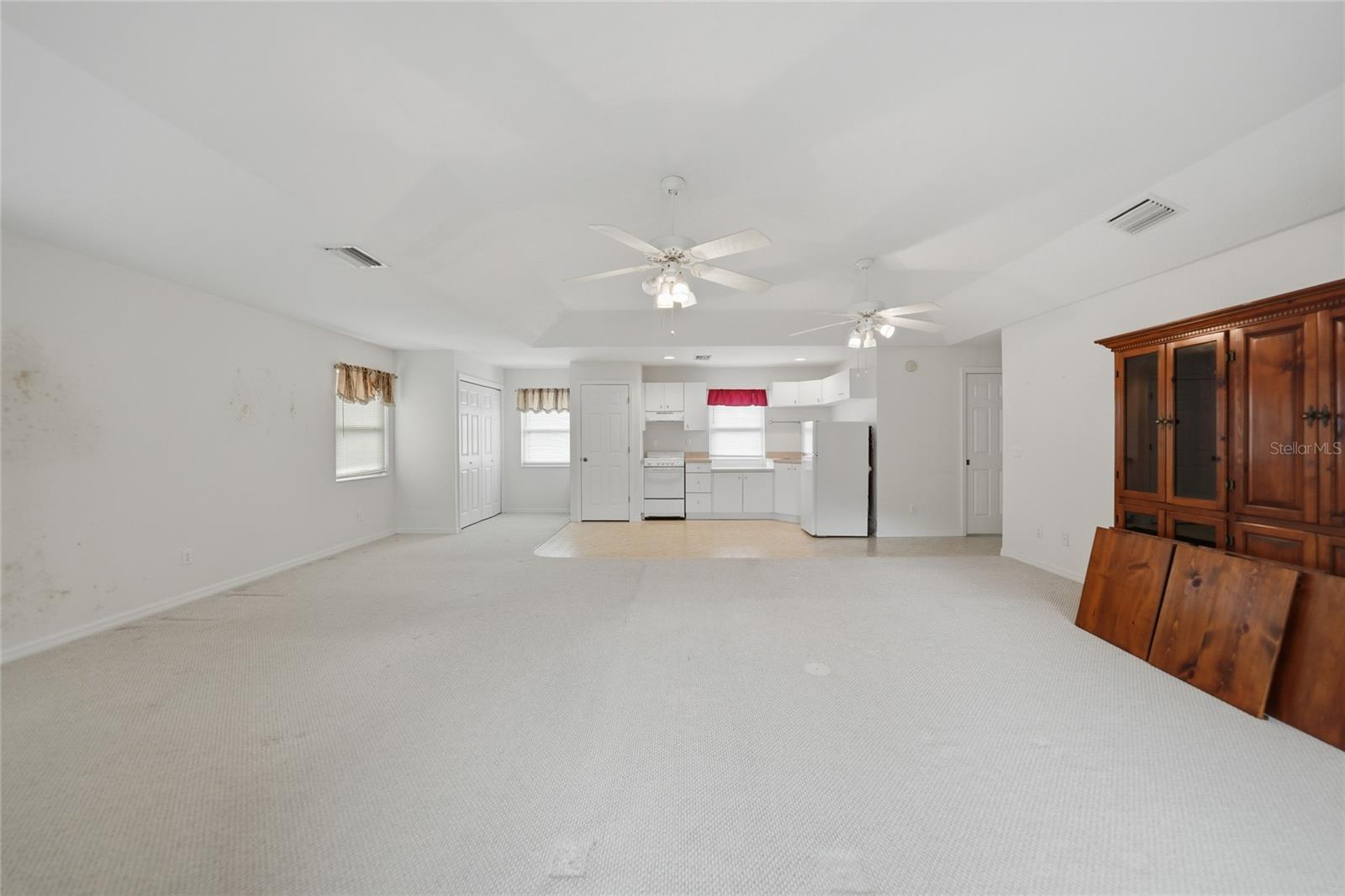 Image 33 of 61 For 5205 Carlton Avenue