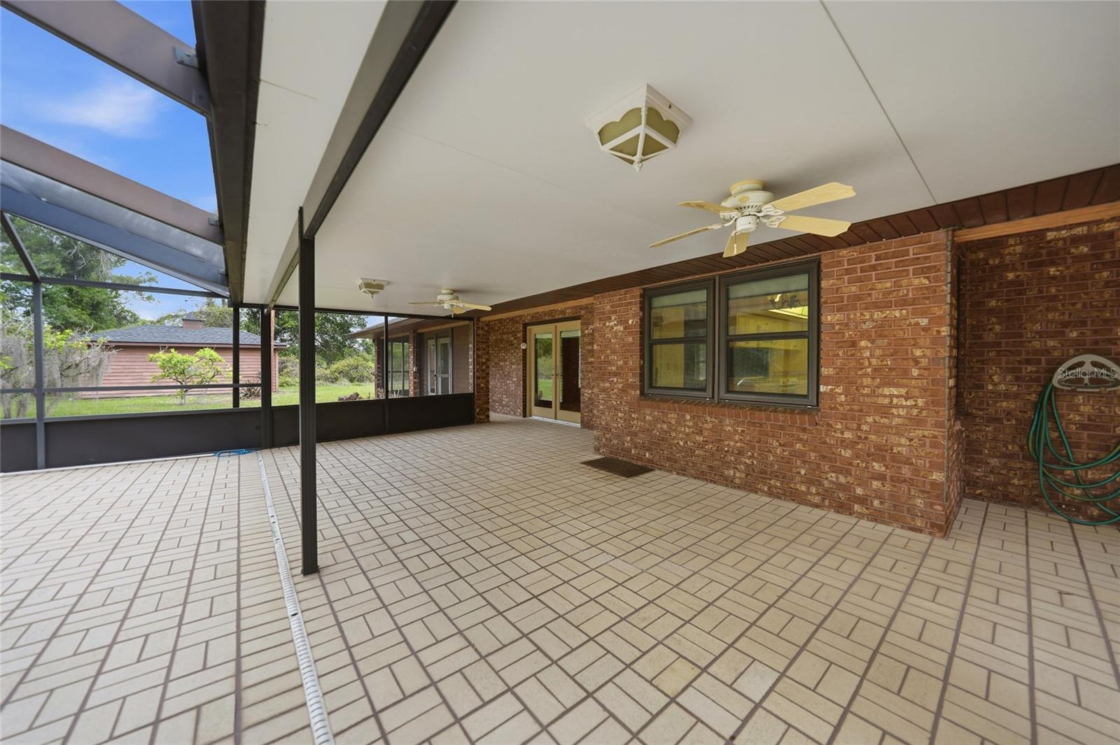 Image 39 of 61 For 5205 Carlton Avenue