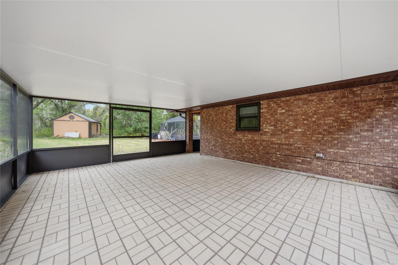 Image 41 of 61 For 5205 Carlton Avenue