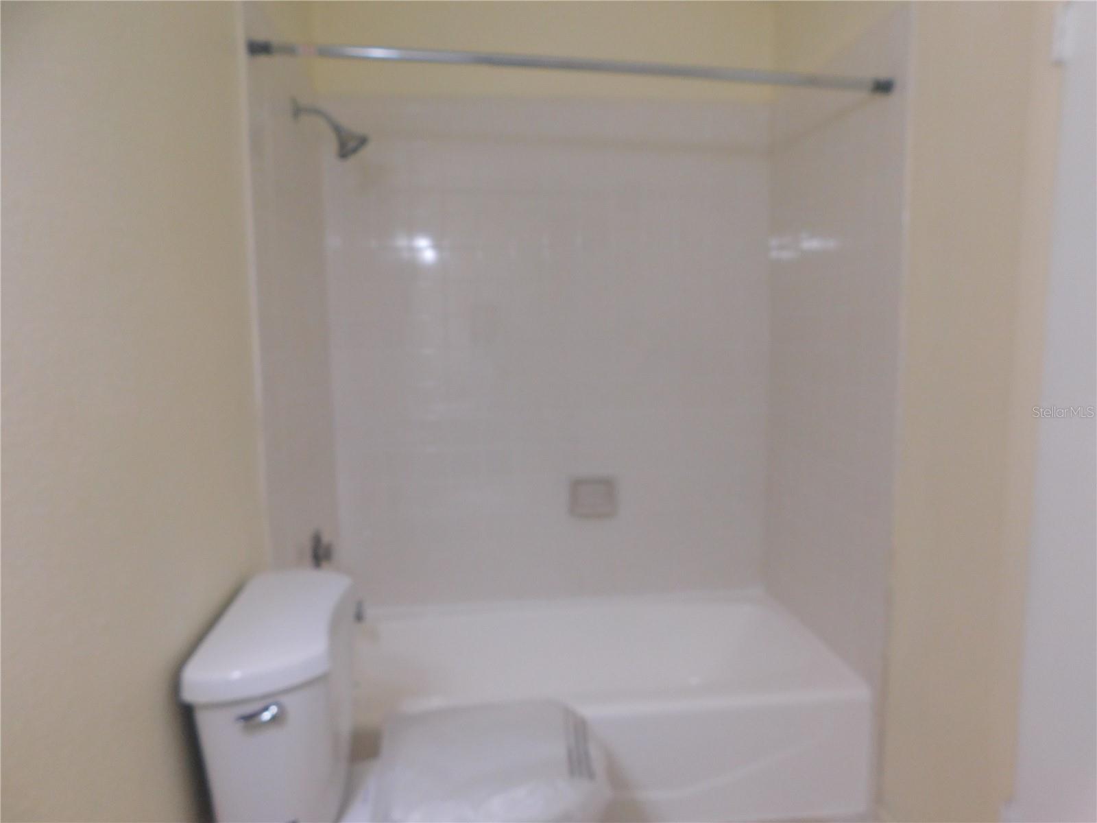 Image 11 of 30 For 21019 Randall Avenue