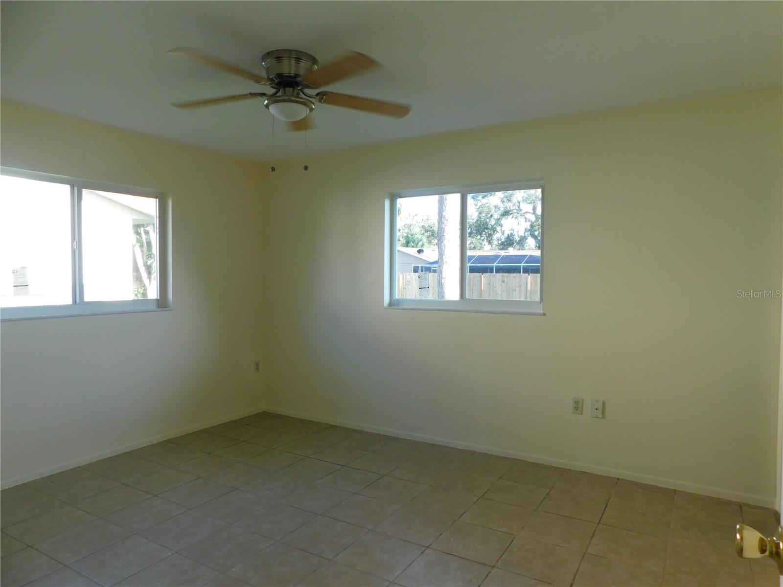 Image 15 of 30 For 21019 Randall Avenue