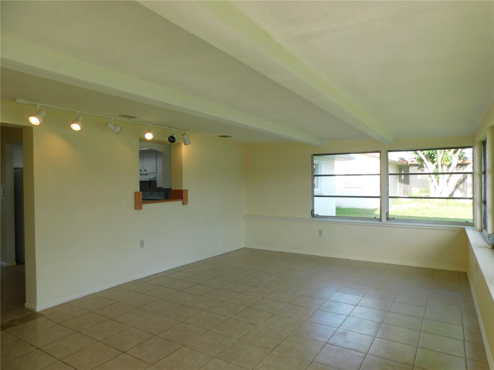 Image 23 of 30 For 21019 Randall Avenue