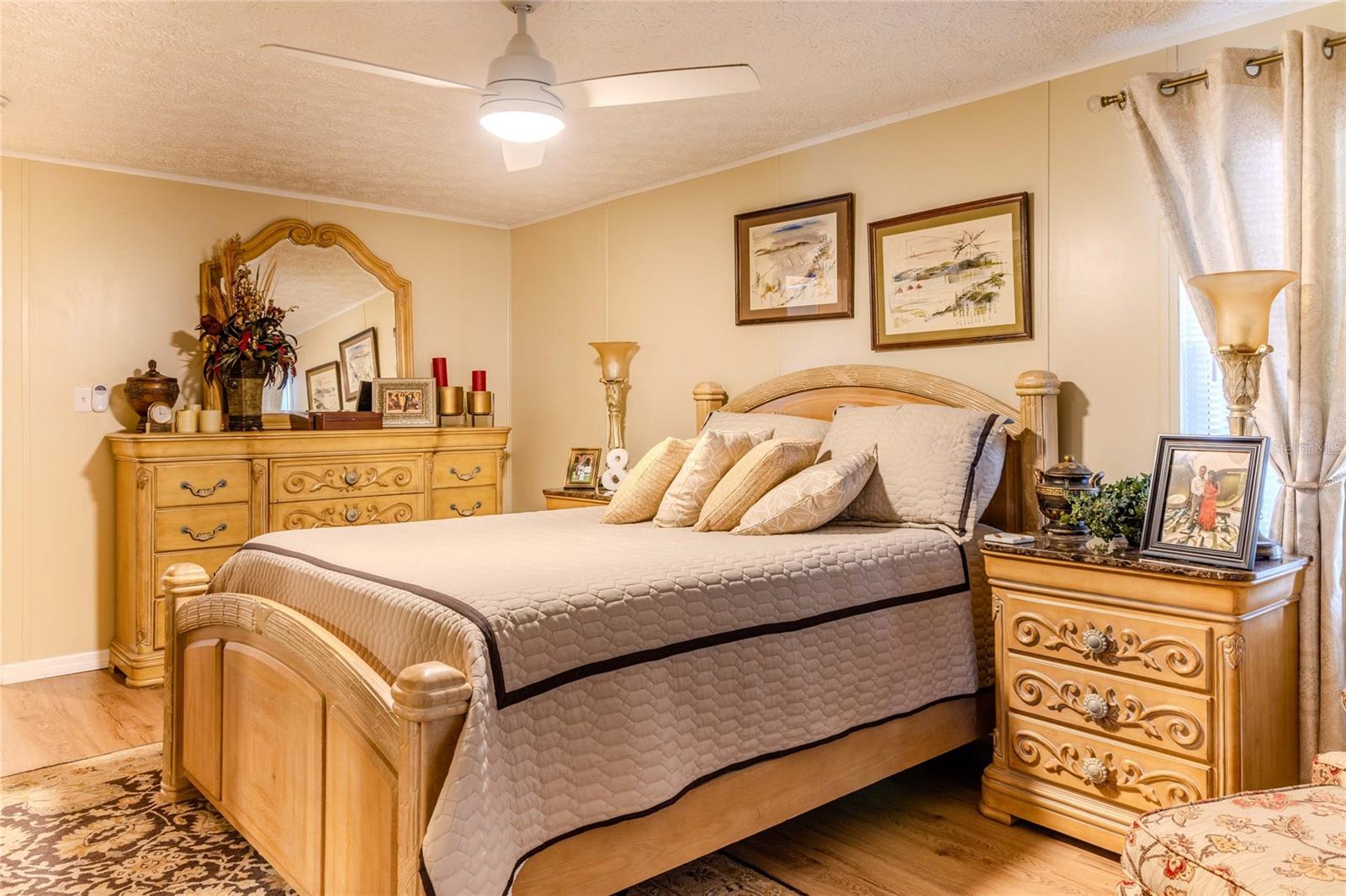 Image 27 of 41 For 2100 Kings Highway #1041