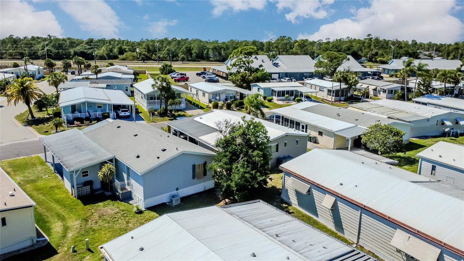 Image 39 of 41 For 2100 Kings Highway #1041