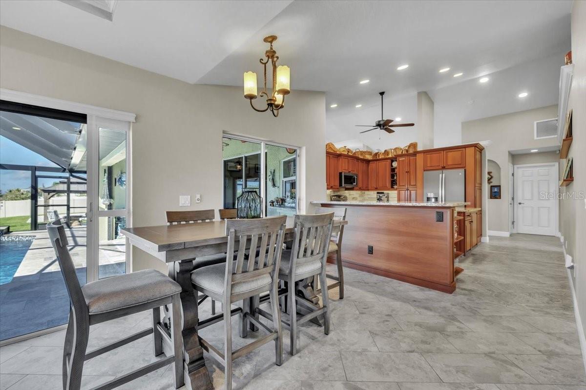 Image 14 of 50 For 330 20th Street