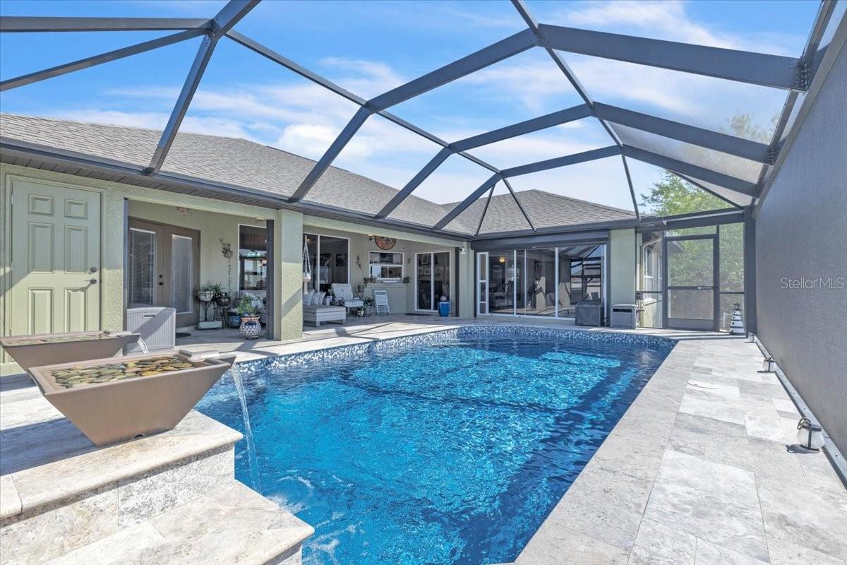 Image 32 of 50 For 330 20th Street