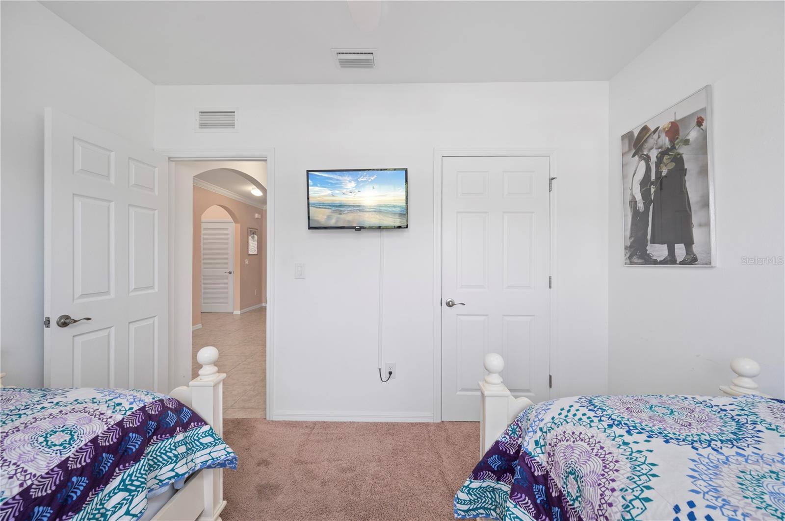 Image 37 of 76 For 7812 Mikasa Drive