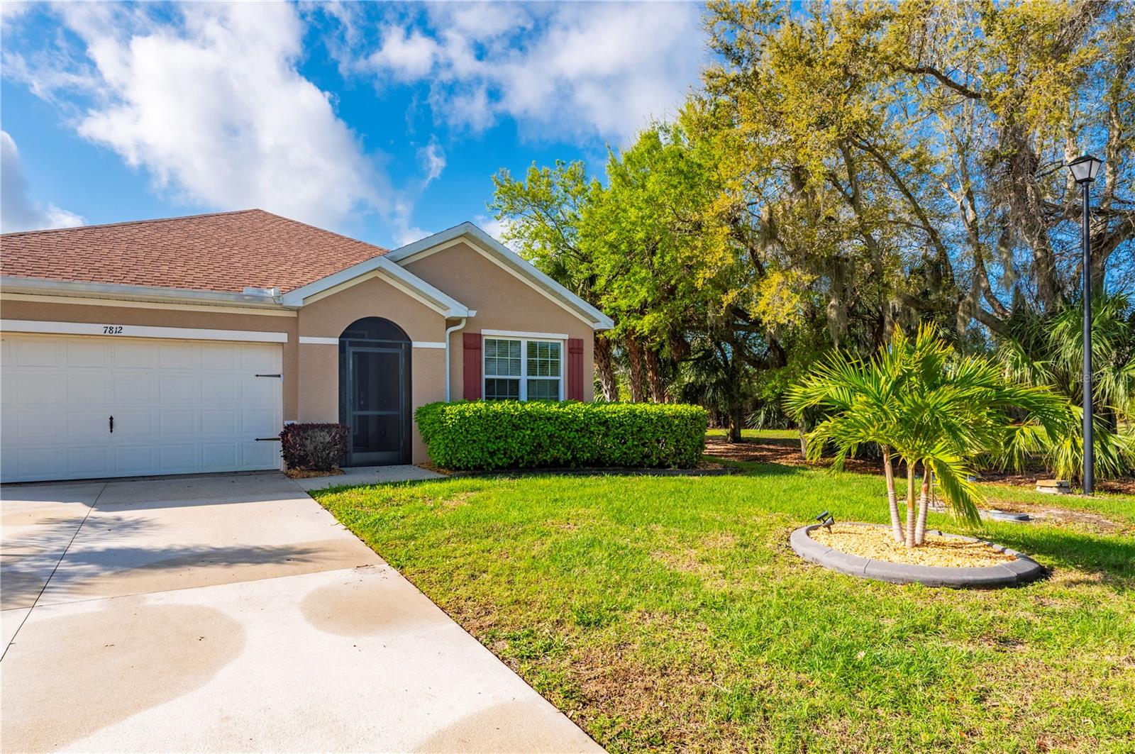 Image 5 of 76 For 7812 Mikasa Drive