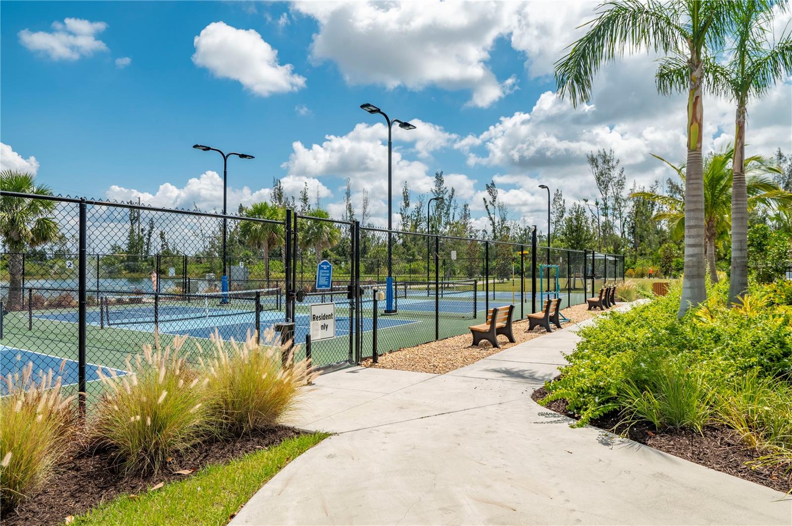 Image 65 of 76 For 7812 Mikasa Drive