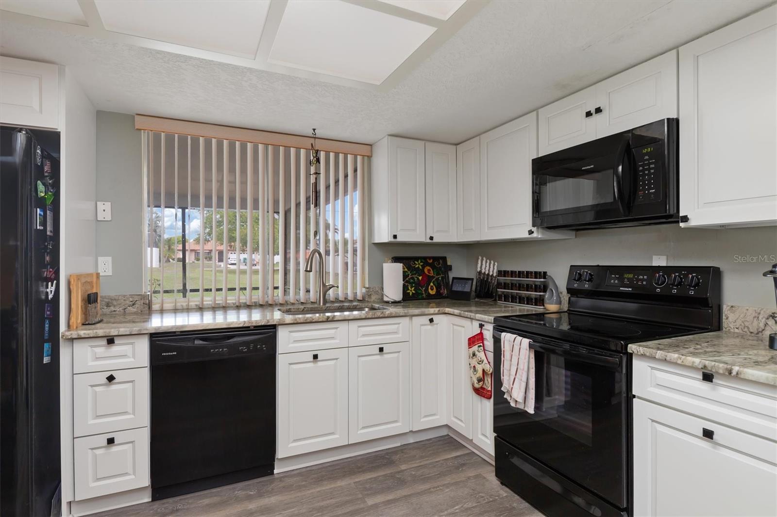 Image 13 of 37 For 23226 Midway Boulevard