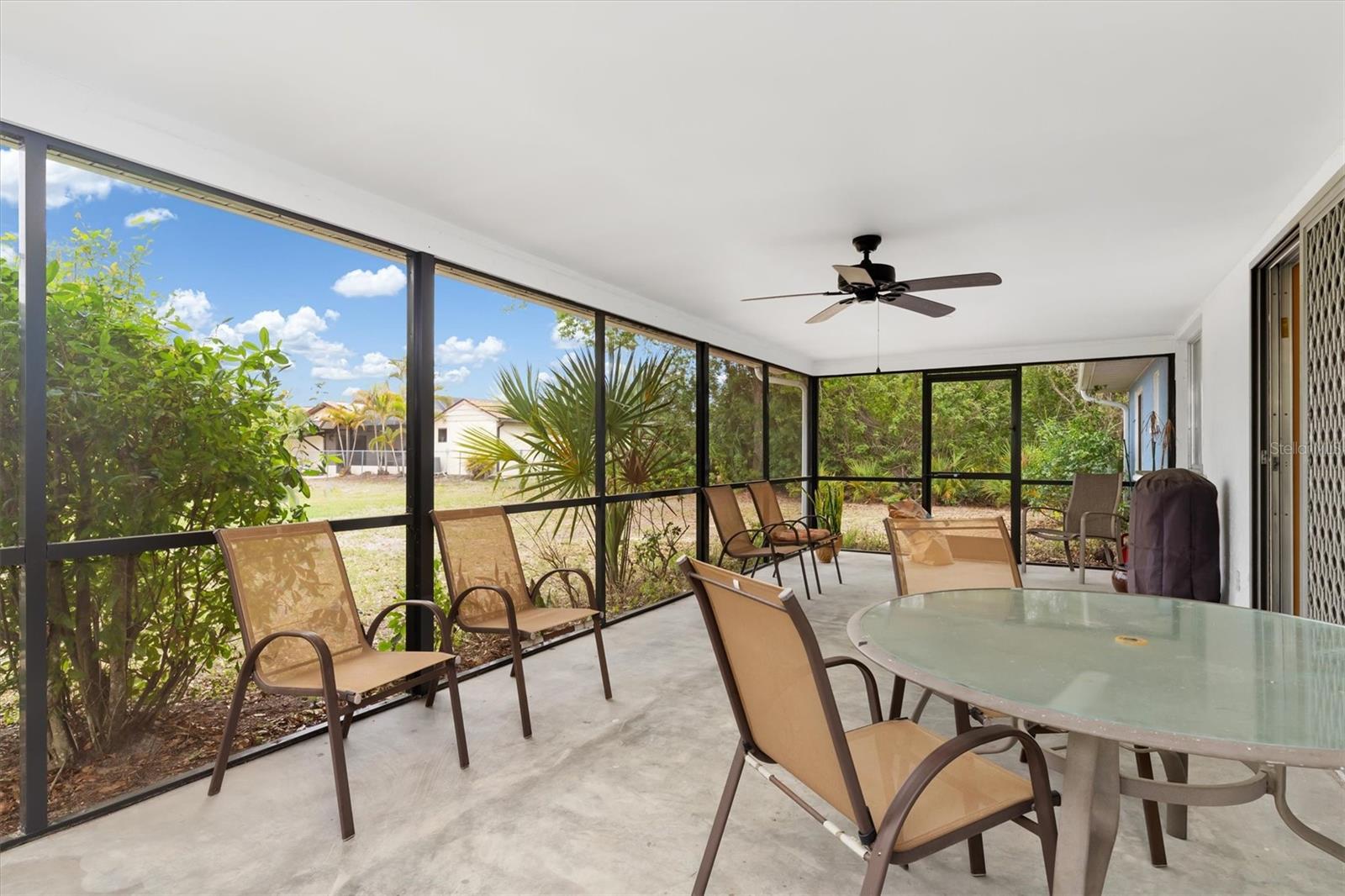 Image 21 of 37 For 23226 Midway Boulevard