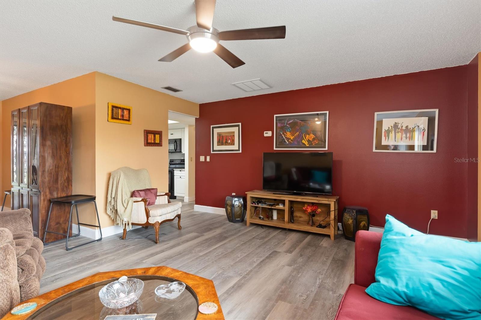 Image 5 of 37 For 23226 Midway Boulevard