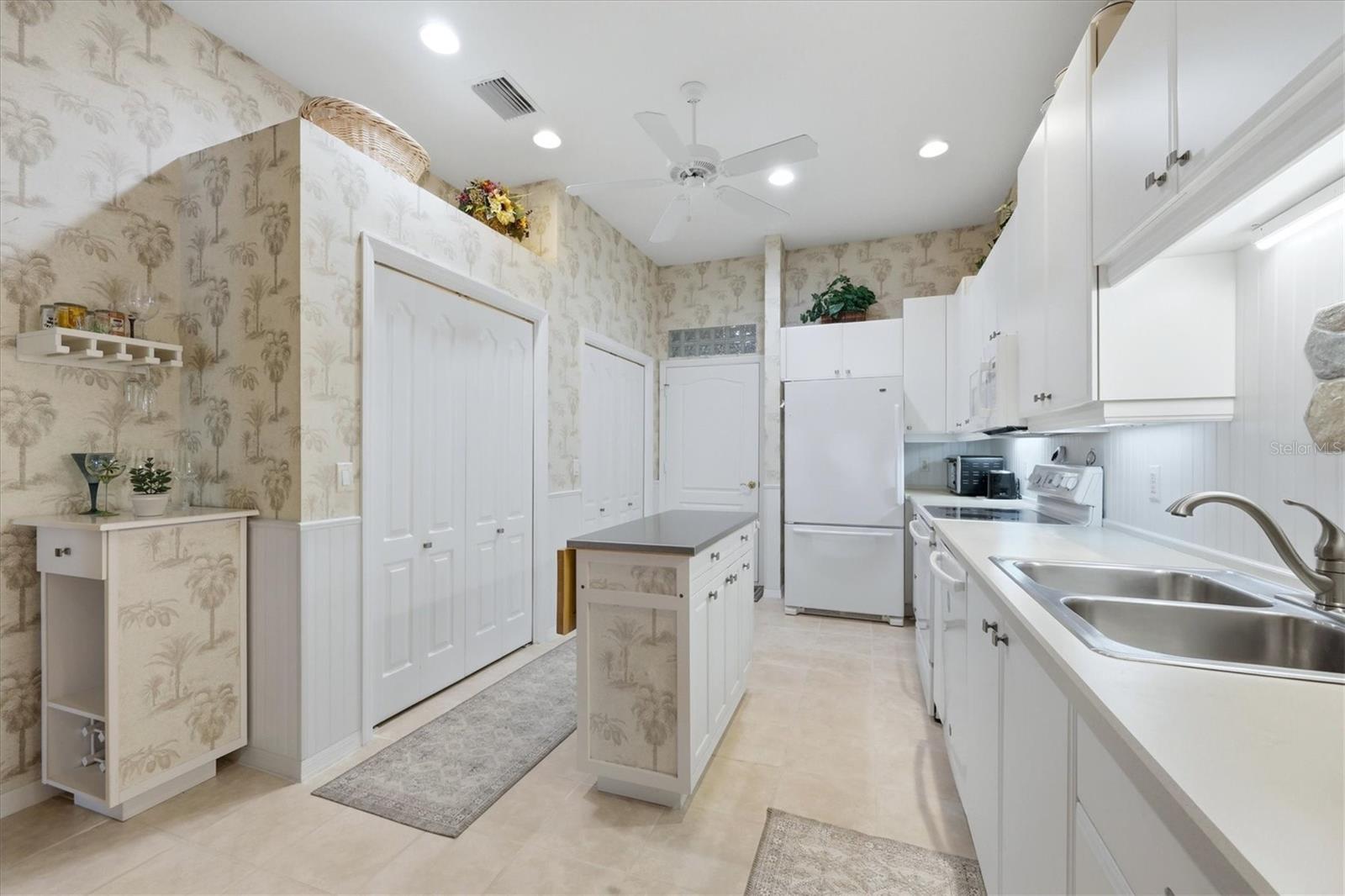 Image 5 of 24 For 2023 Lynx Run