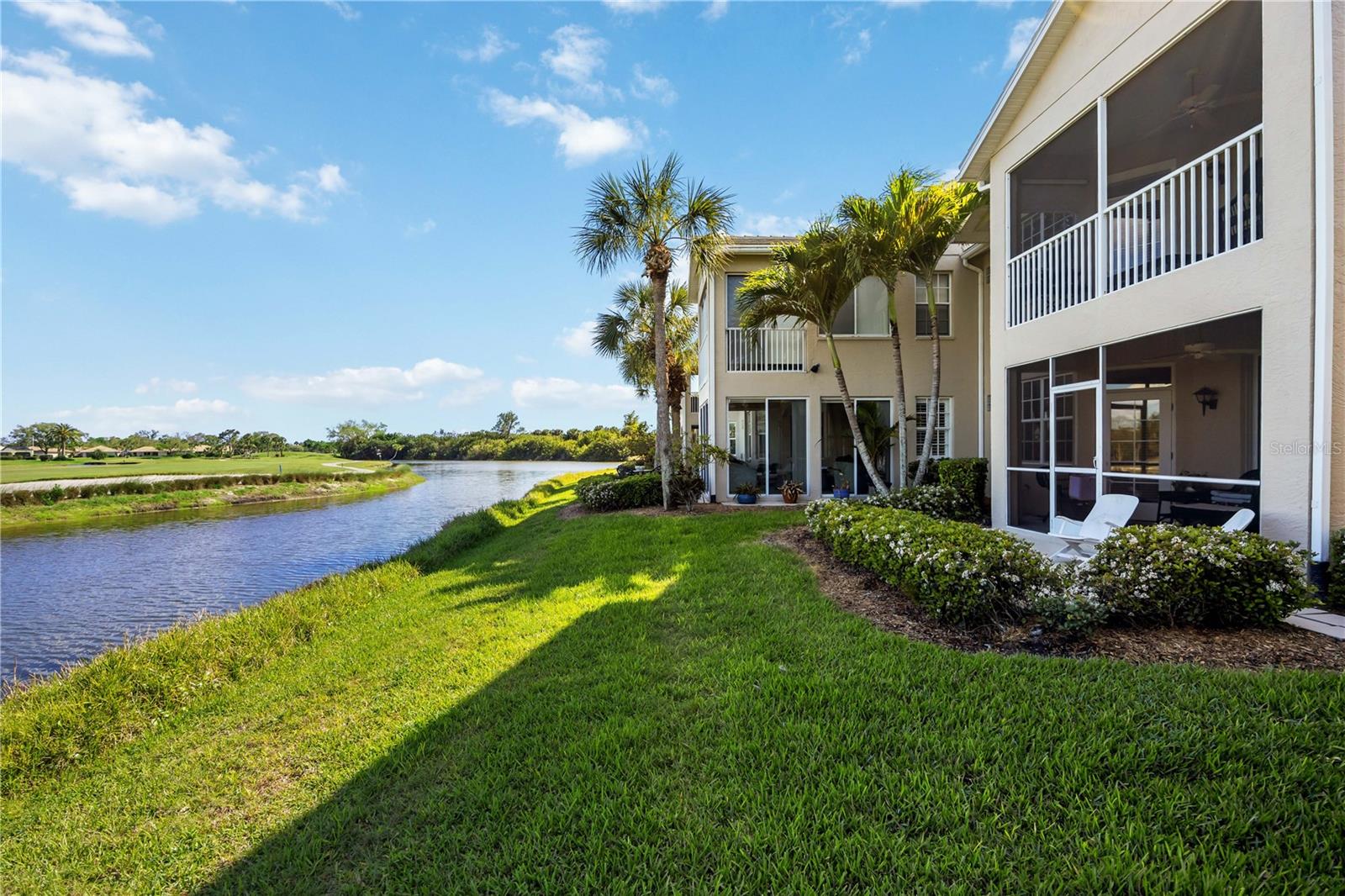 Image 27 of 29 For 115 Woodbridge Drive 201