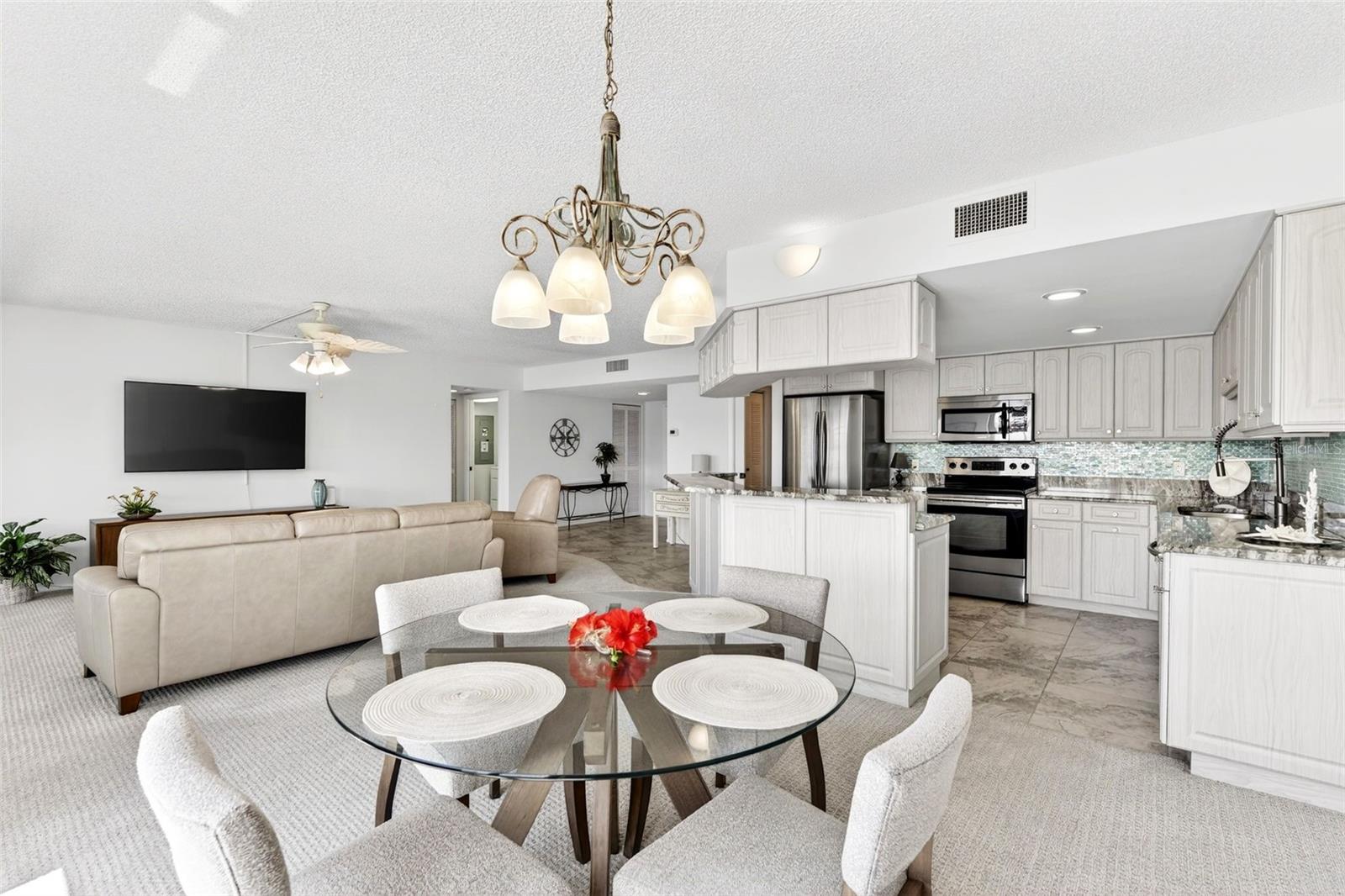 Image 12 of 32 For 3235 Sugarloaf Key Road 13b