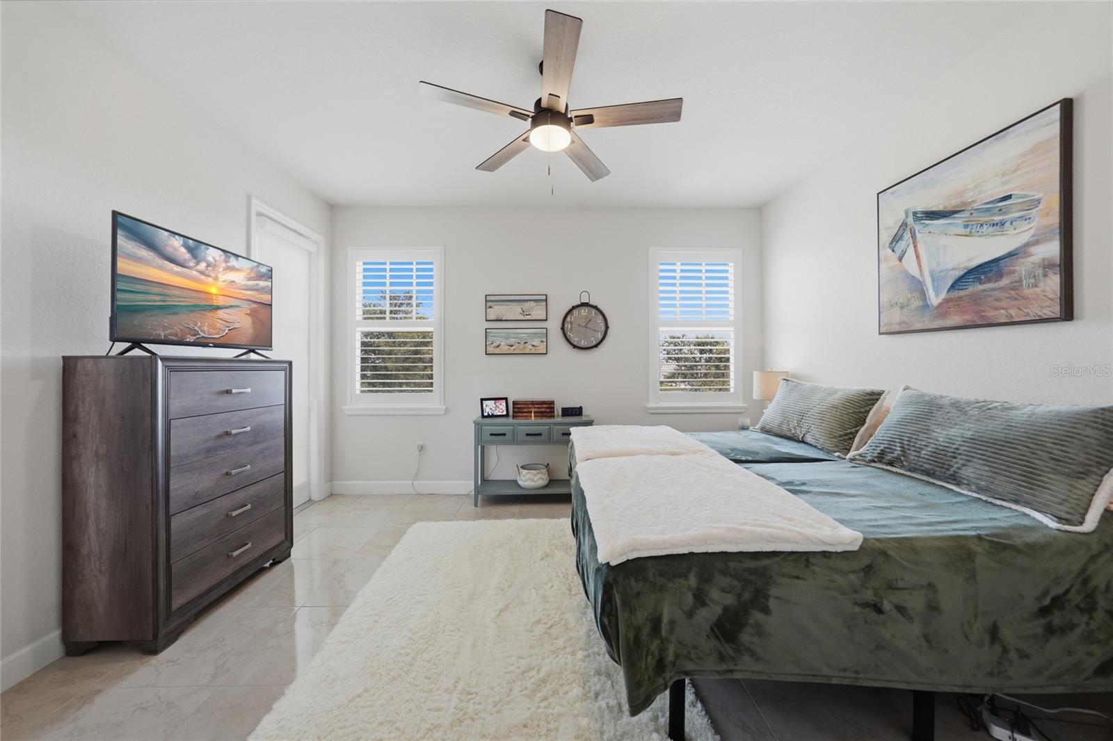 Image 18 of 39 For 17288 Acapulco Road 421