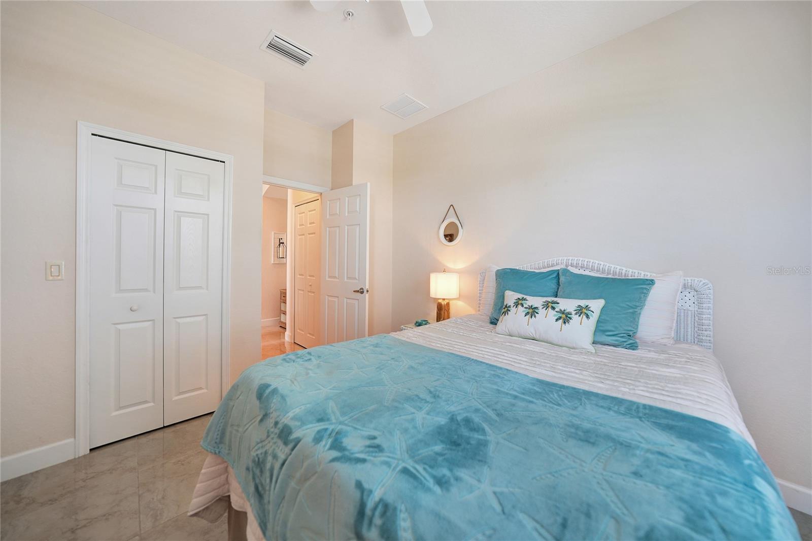 Image 28 of 39 For 17288 Acapulco Road 421