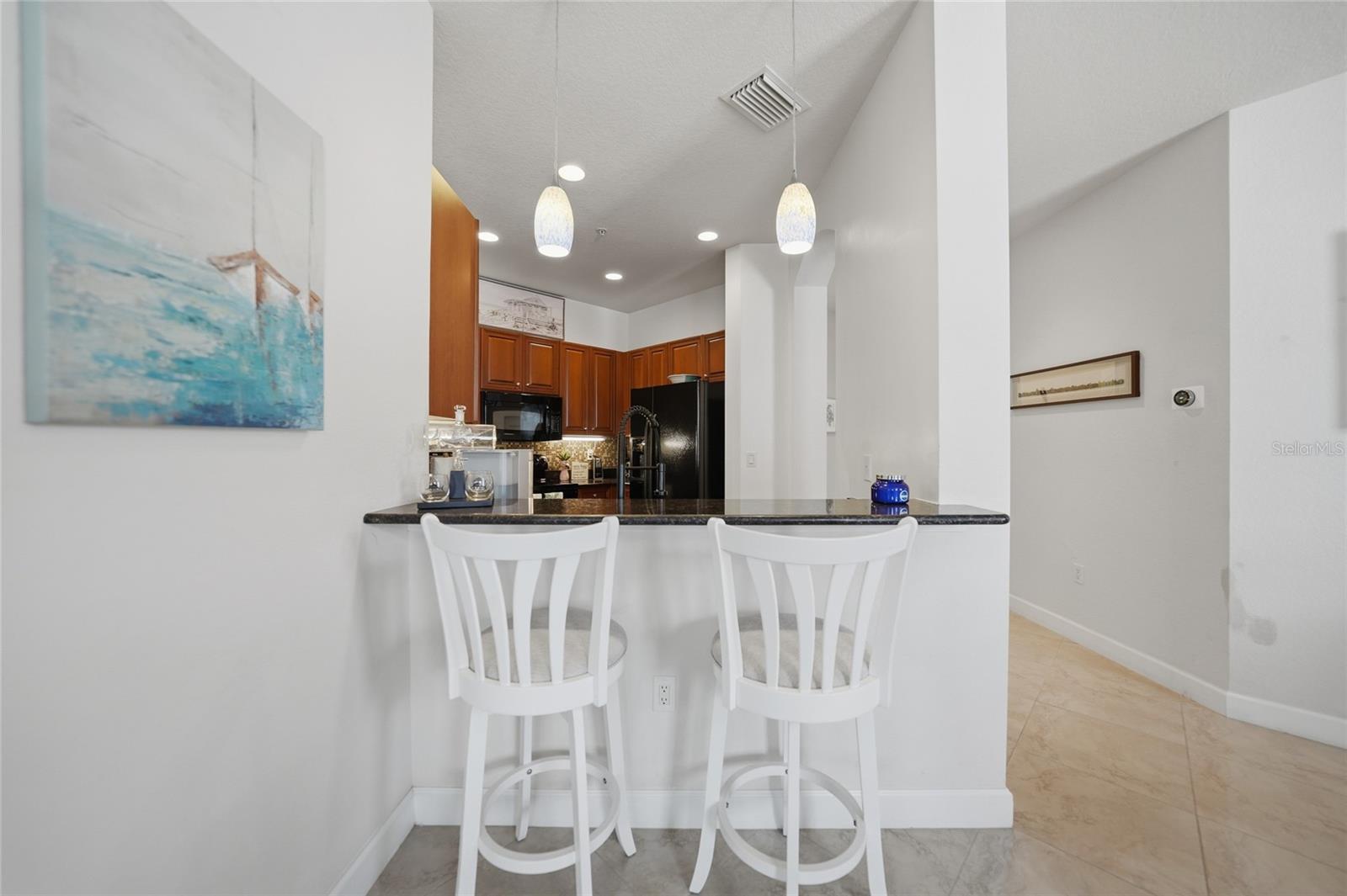 Image 9 of 39 For 17288 Acapulco Road 421