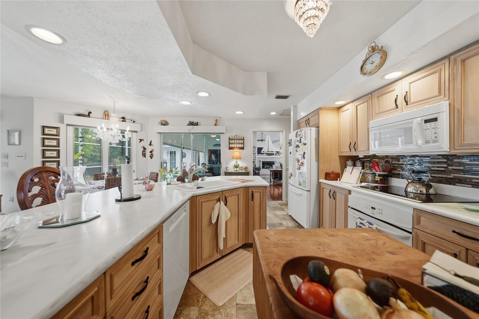 Image 17 of 64 For 194 Maracal Way