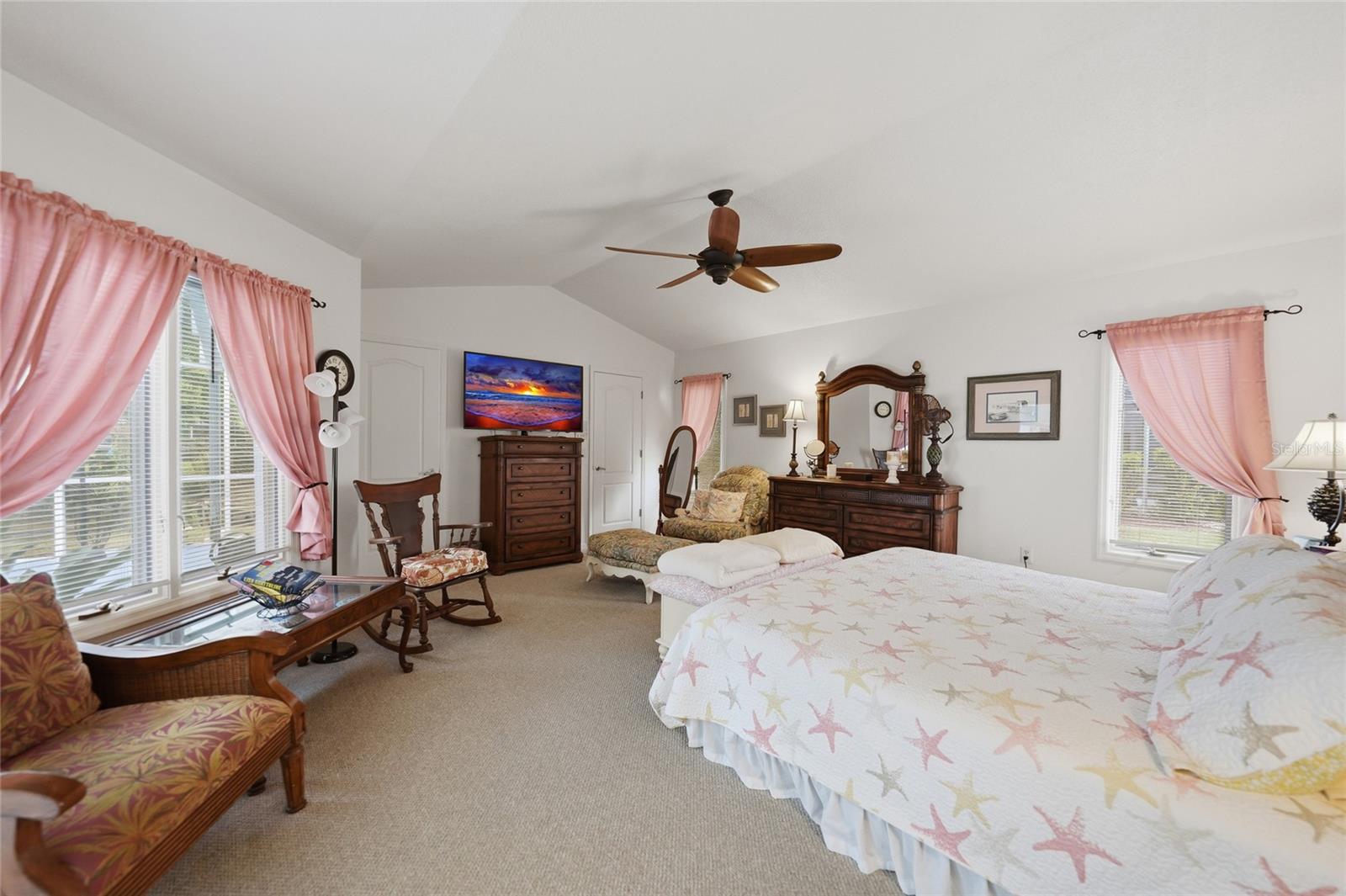 Image 26 of 64 For 194 Maracal Way