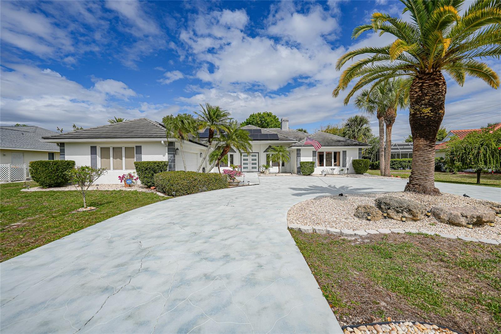 Image 51 of 64 For 194 Maracal Way