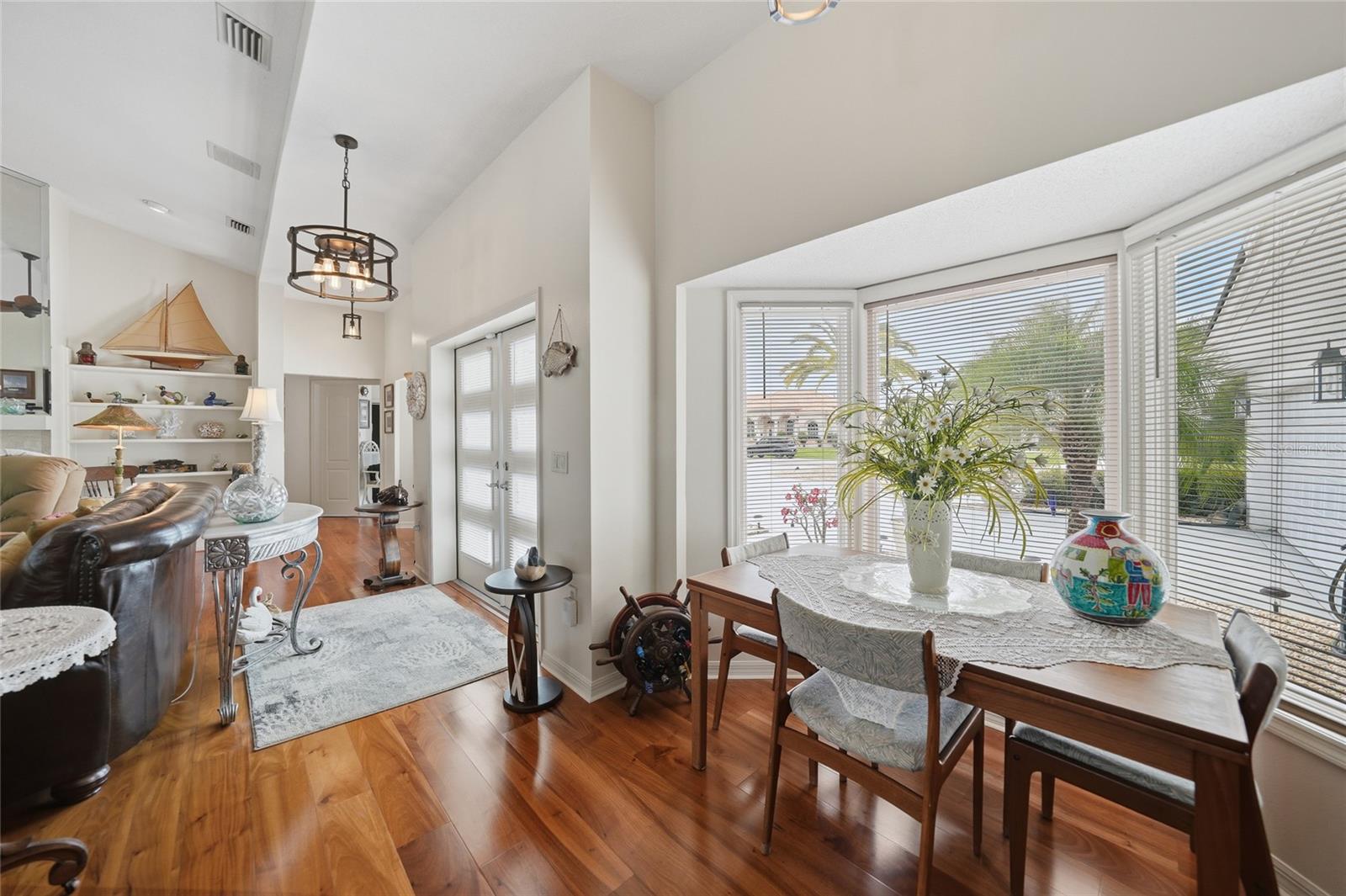 Image 9 of 64 For 194 Maracal Way