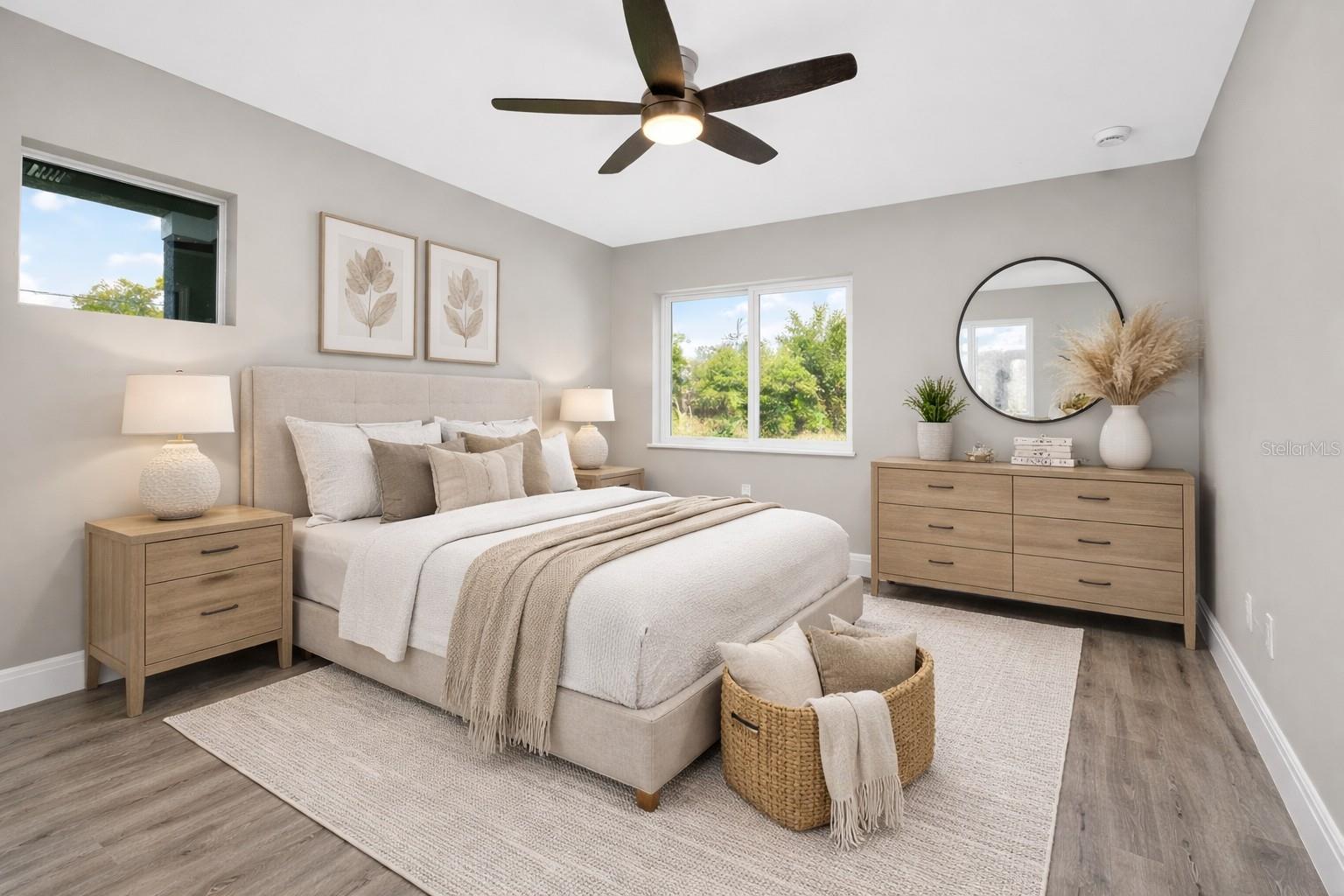 Image 7 of 67 For 2090 Como Street