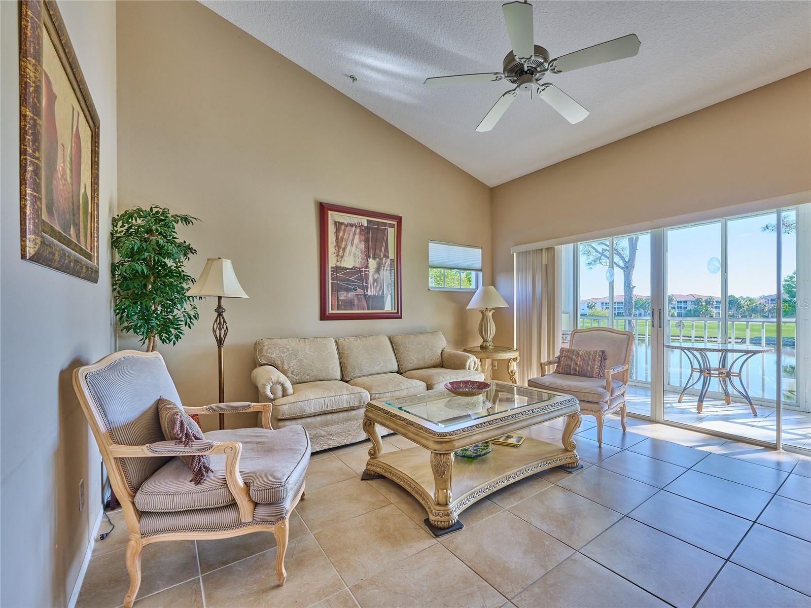 Image 37 of 58 For 5523 Fair Oaks Street