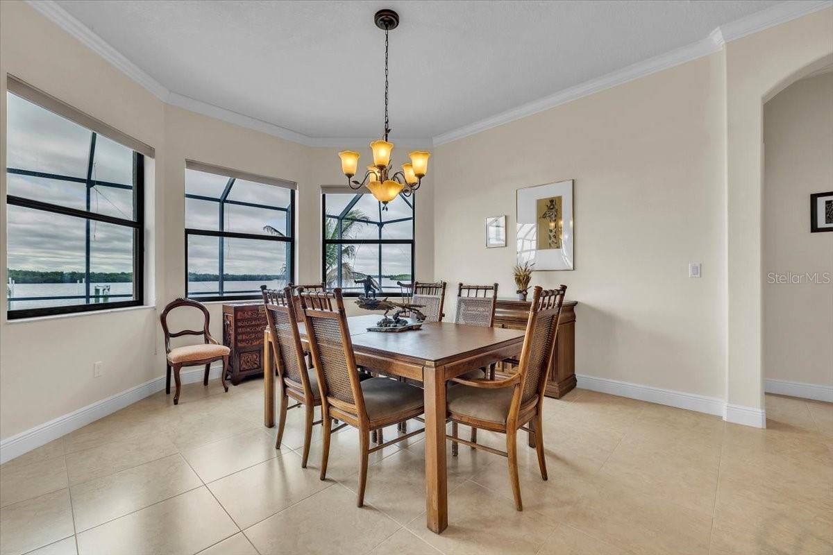 Image 27 of 97 For 3766 Peace River Drive