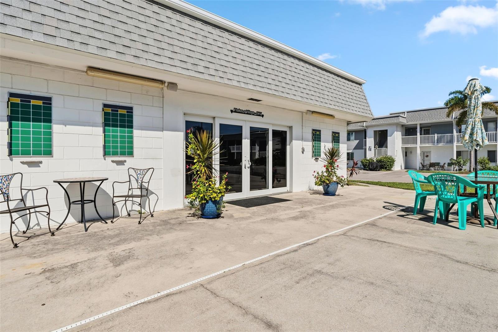 Image 34 of 42 For 22375 Edgewater Drive 224