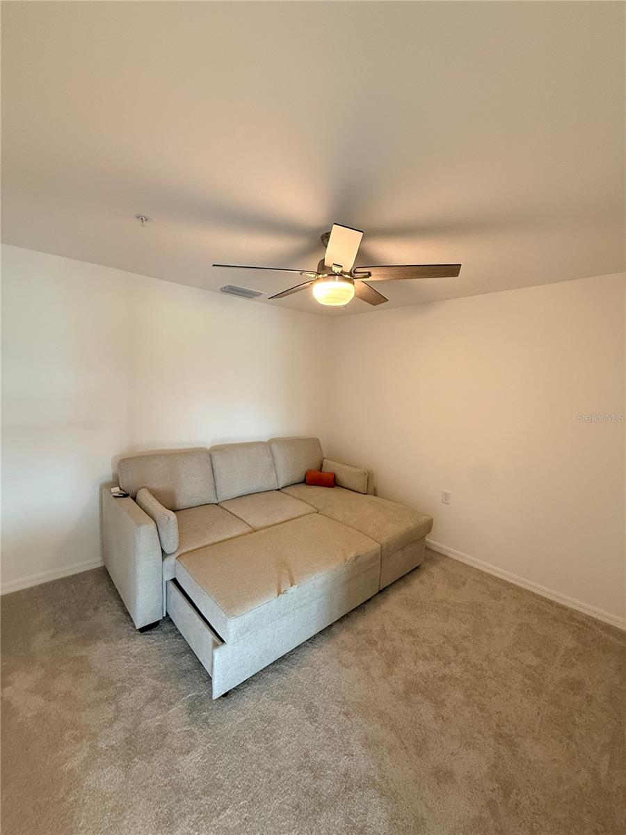 Image 24 of 36 For 15175 Bluffton Lane 724