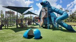 Image 34 of 36 For 15175 Bluffton Lane 724