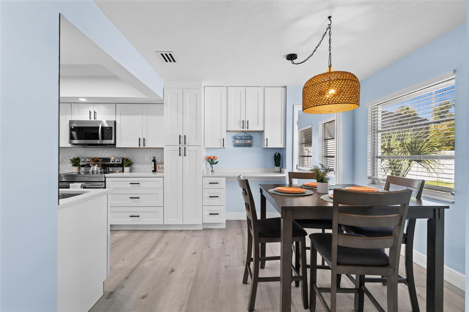 Image 12 of 45 For 604 Madrid Avenue