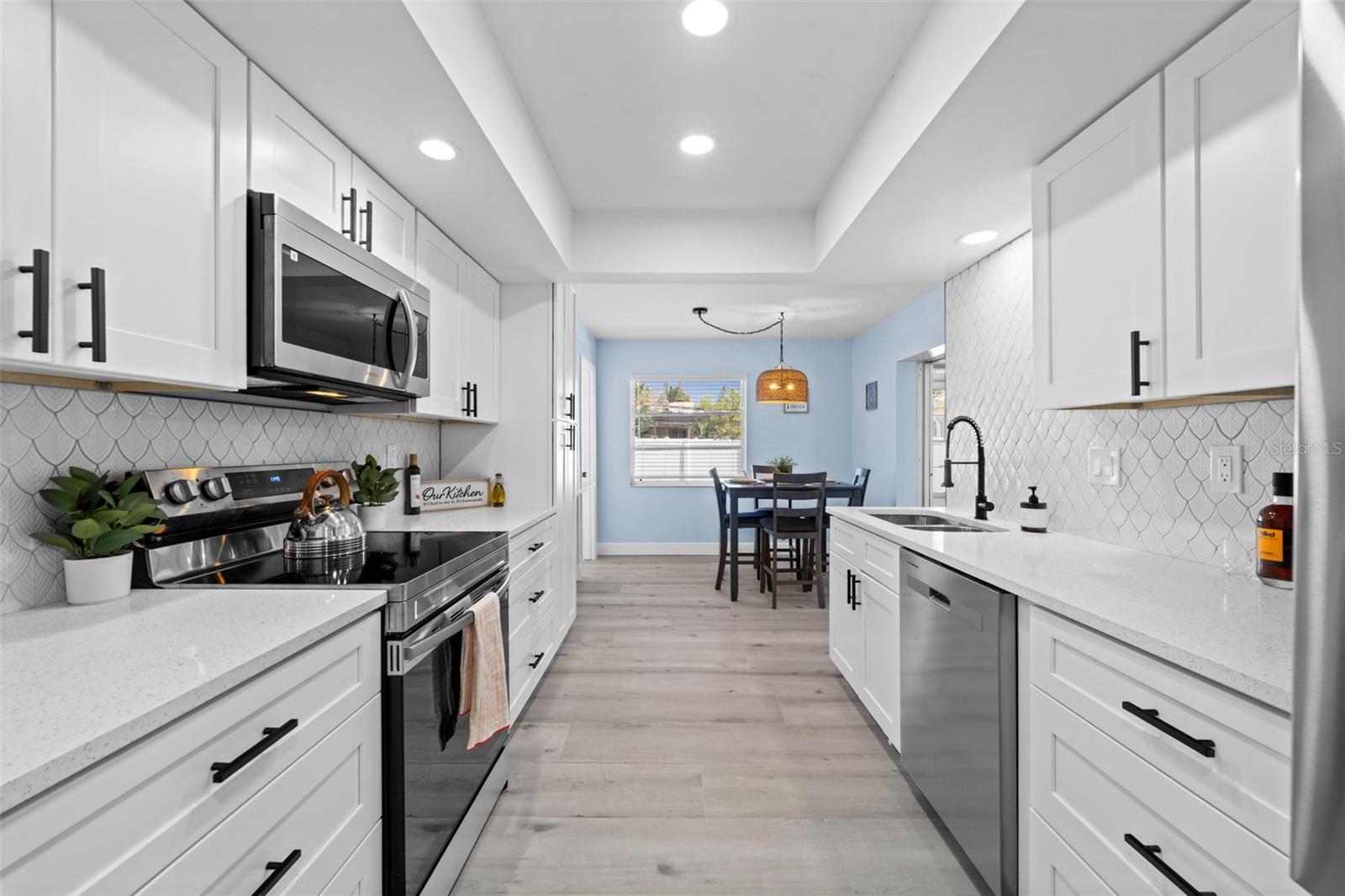 Image 15 of 45 For 604 Madrid Avenue