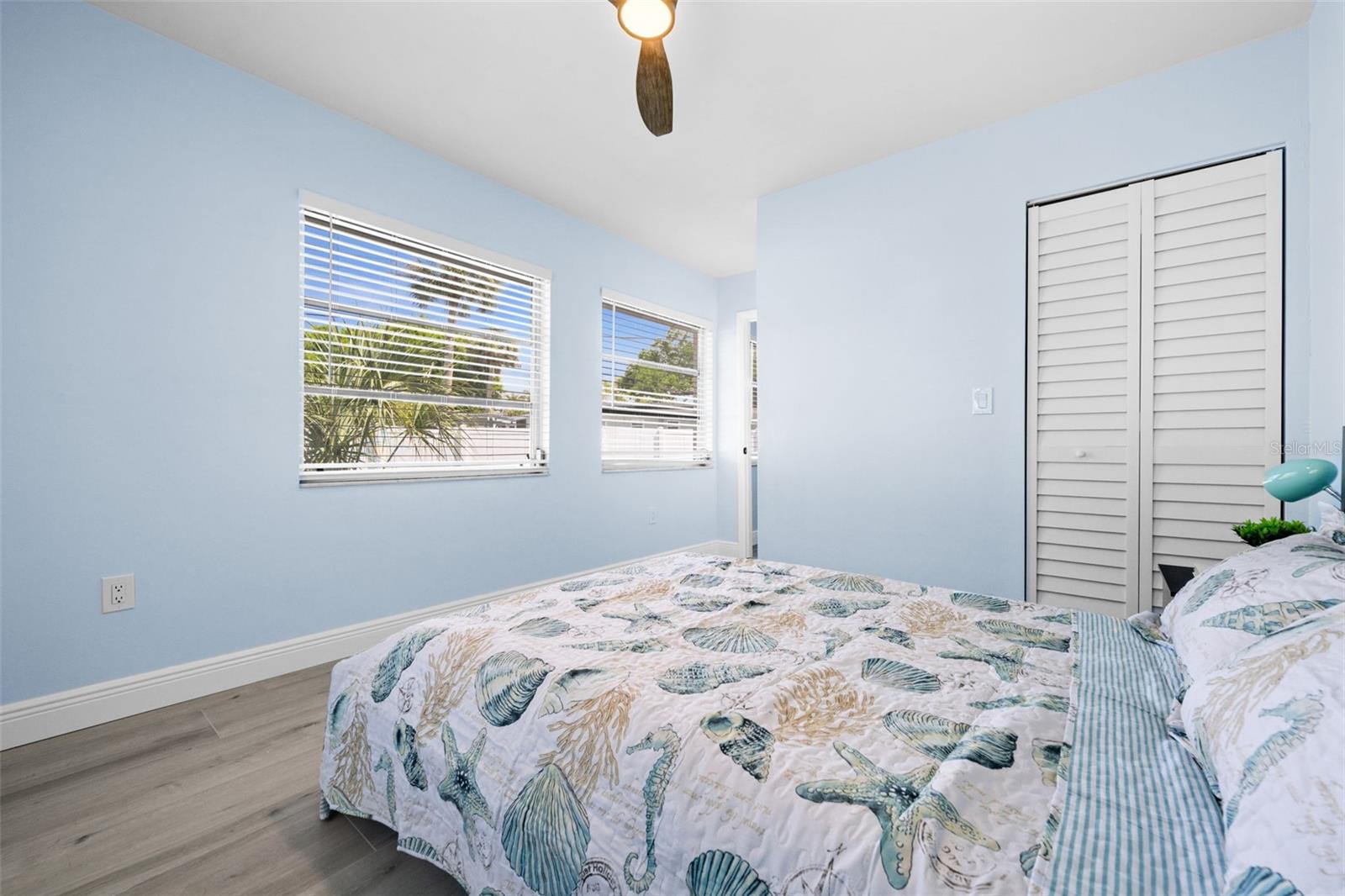 Image 22 of 45 For 604 Madrid Avenue