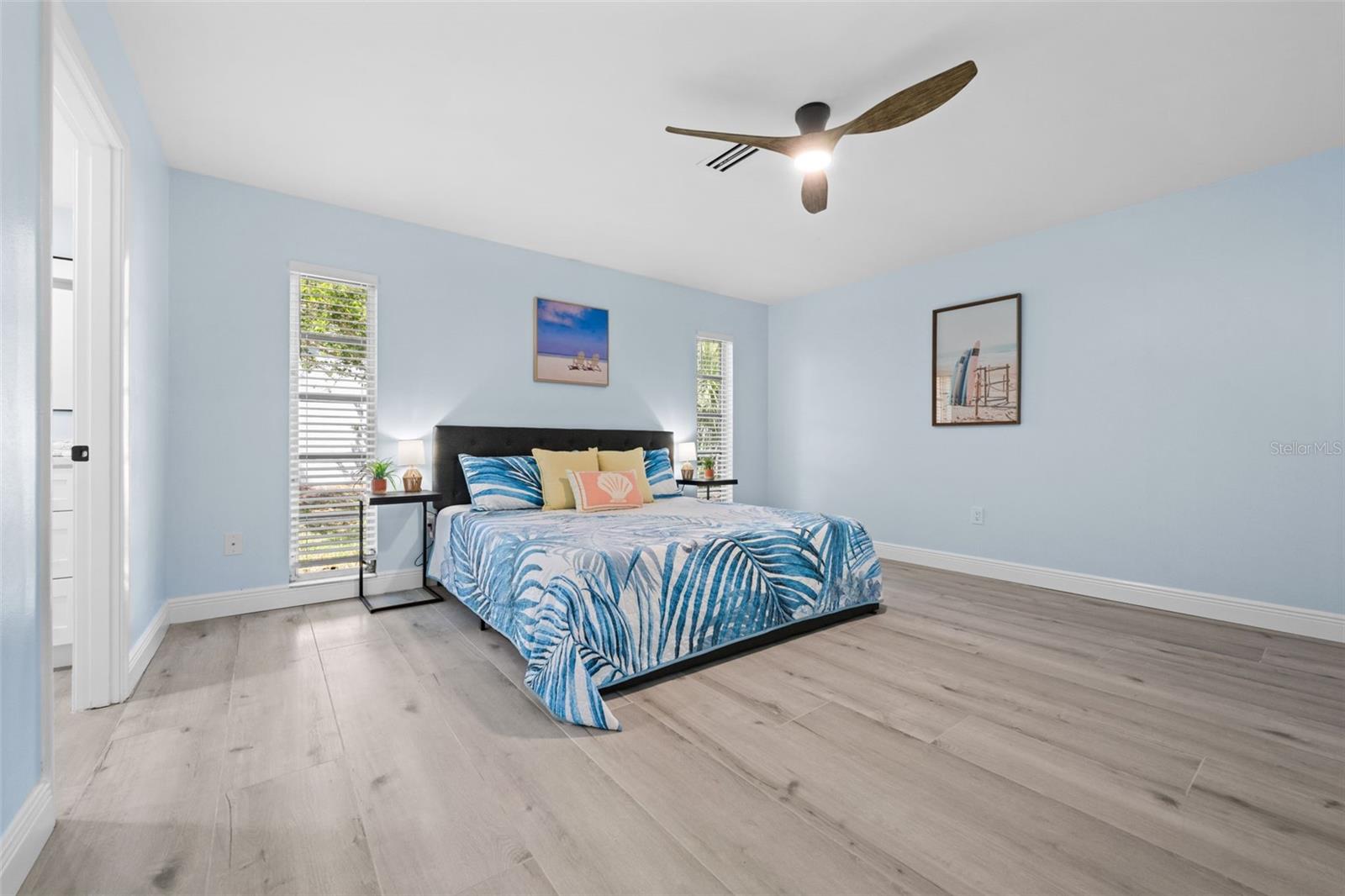 Image 24 of 45 For 604 Madrid Avenue