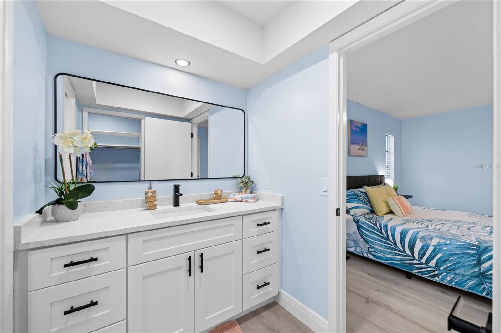 Image 29 of 45 For 604 Madrid Avenue