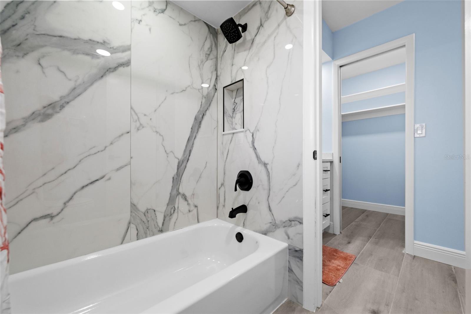 Image 36 of 45 For 604 Madrid Avenue