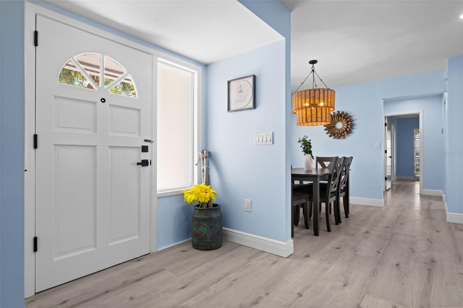 Image 8 of 45 For 604 Madrid Avenue