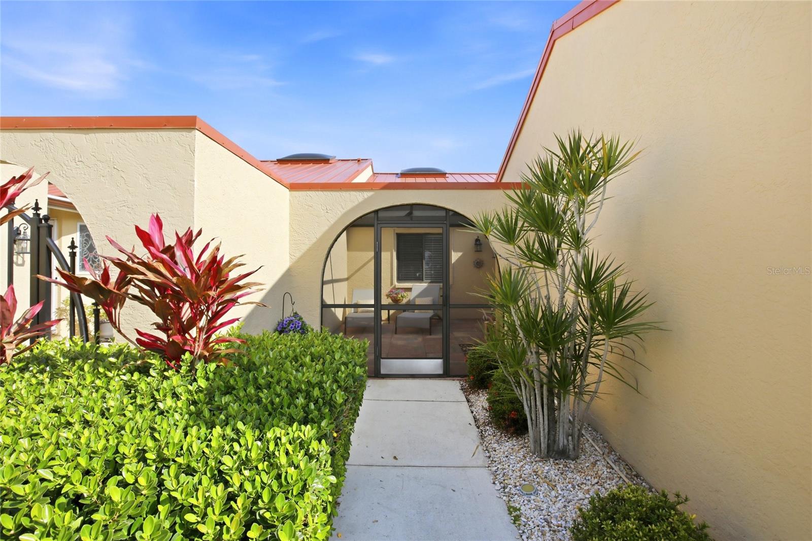 Image 2 of 42 For 1890 Deborah Drive 6