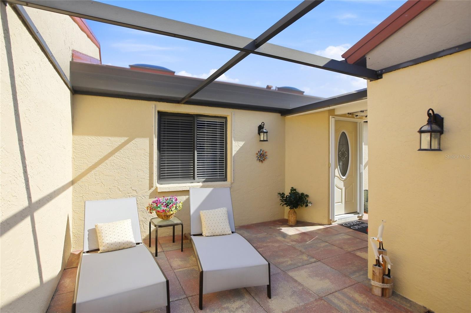 Image 32 of 42 For 1890 Deborah Drive 6